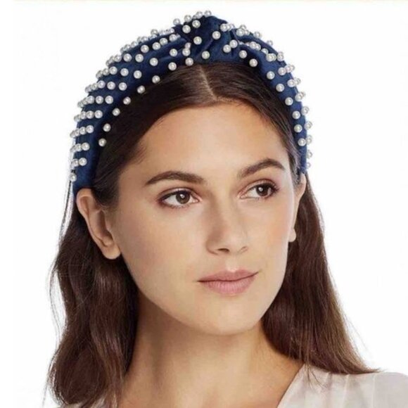Lele Sadoughi Velvet and Pearl Headband in Navy